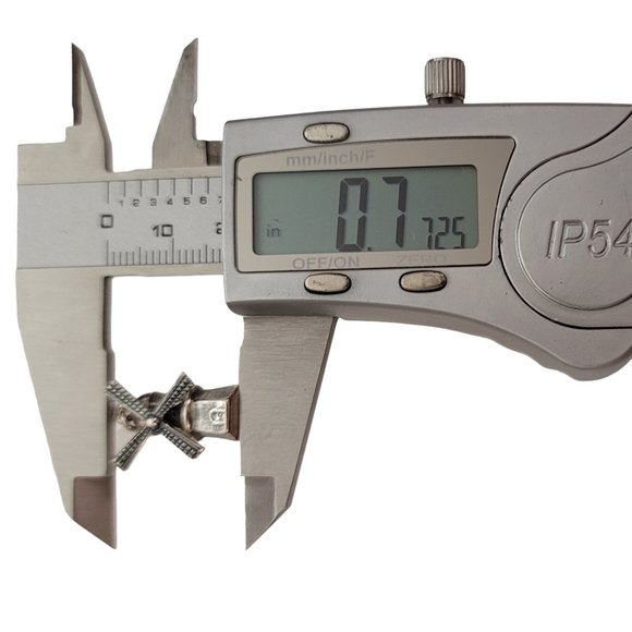 800 Silver Round Spring Clasp Articulated Windmill Charm E328 - Picture 8 of 9